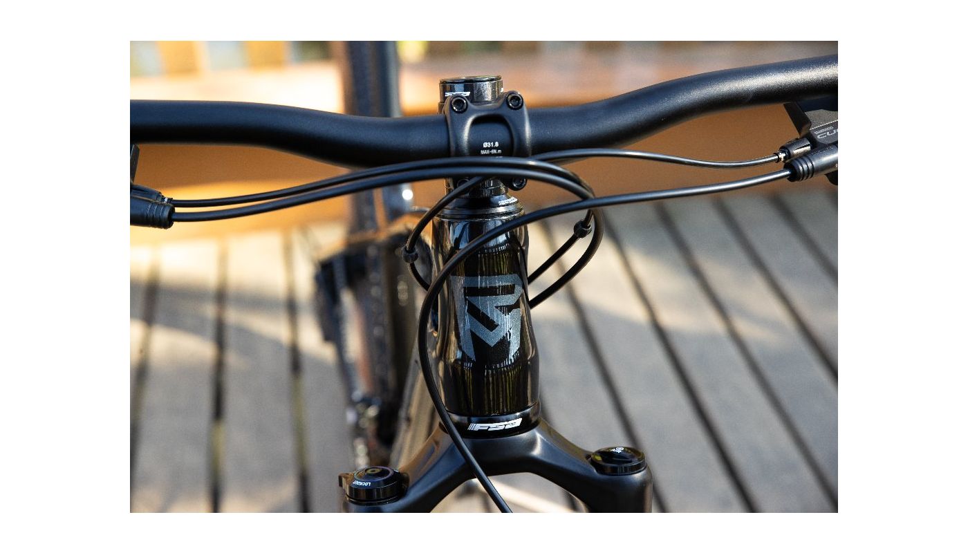 Rock Machine Blizz Cr 20 Gloss Basalt Black 2025 - 4