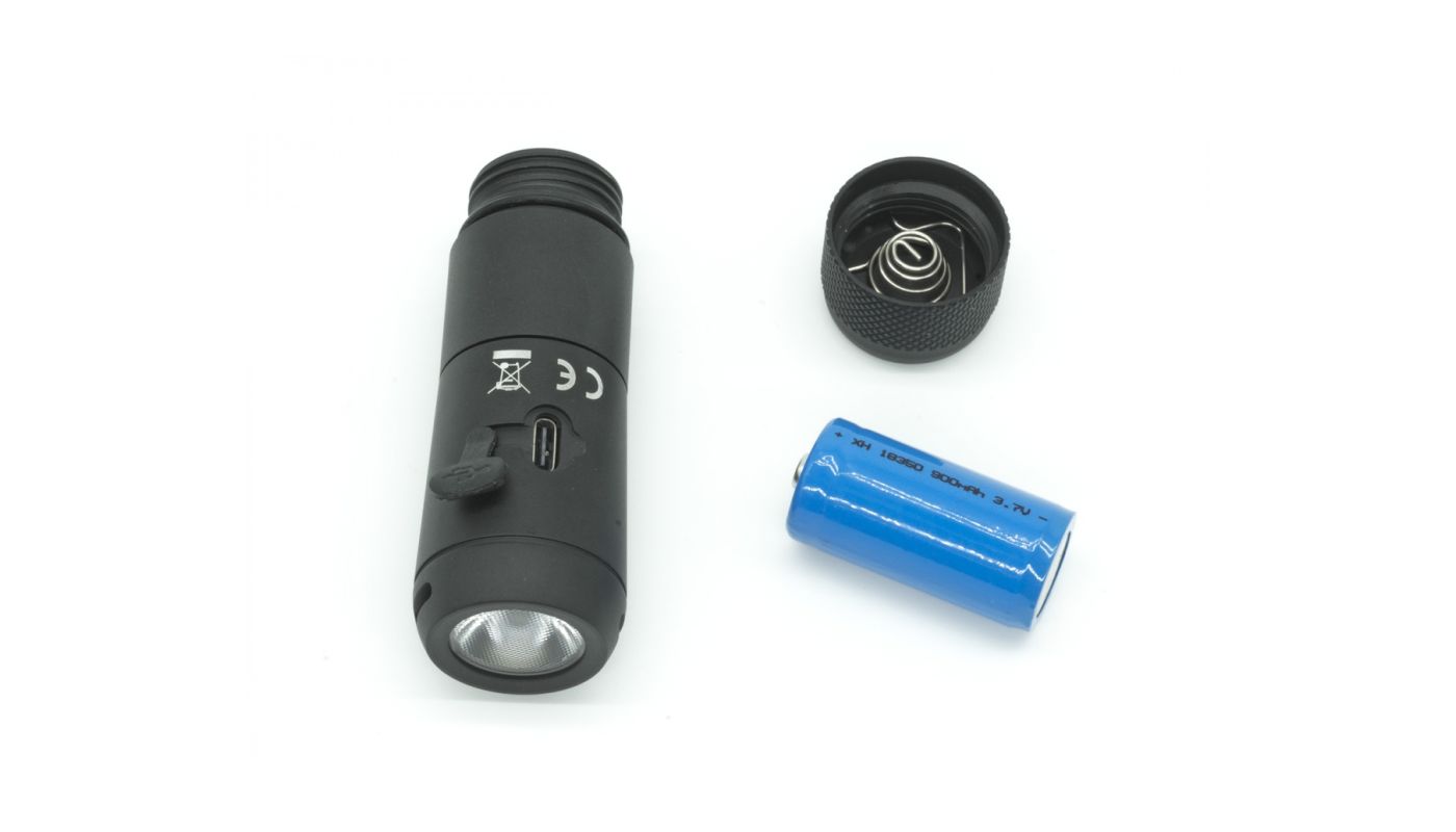 Světlo přední Author QUANTUM 750 lm USB L-Run černá - 2