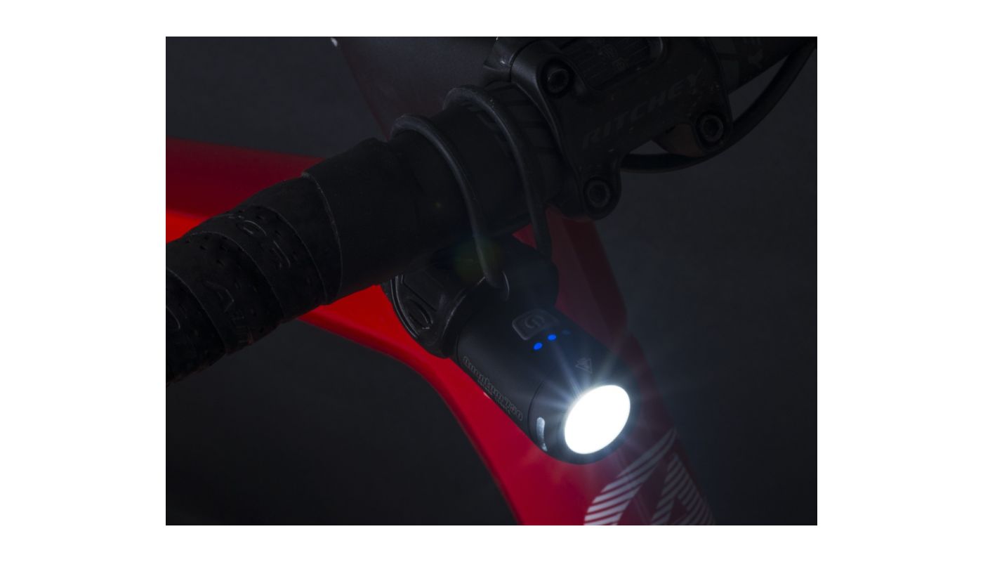 Světlo přední Author QUANTUM 750 lm USB L-Run černá - 5