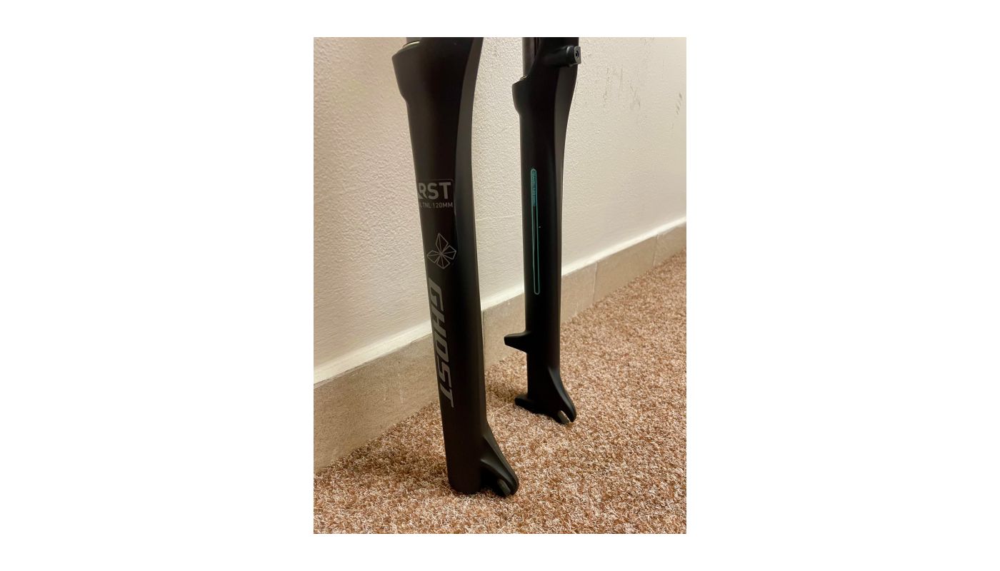 Odpružená vidlice RST Aerial 29 AIR TnL tapered 120mm - 2