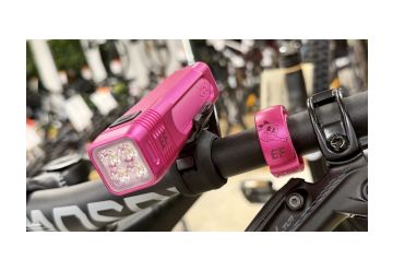 Set přední světlo + zvonek KNOG Blinder PRO 900 + Oi Classic E.F. Limited - 1