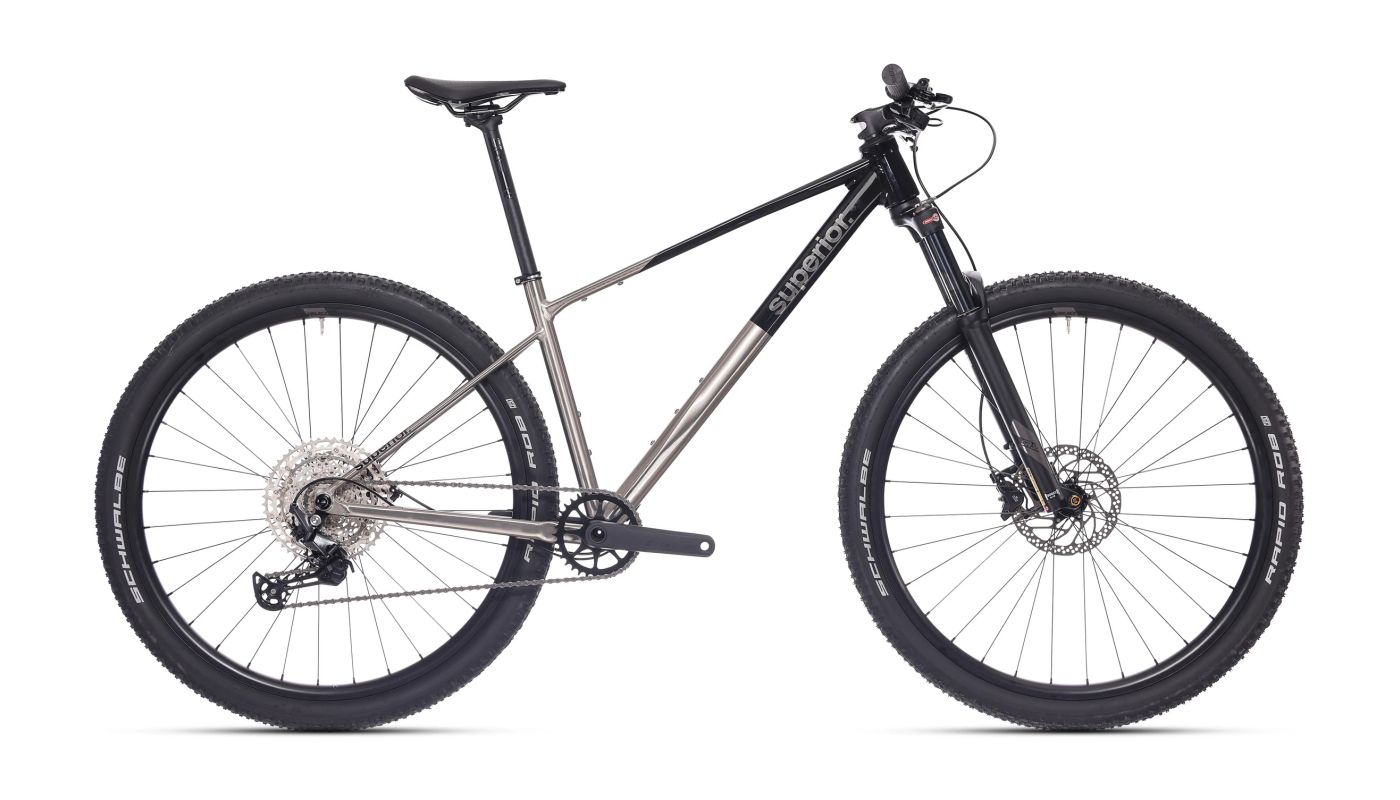 Superior XP 6.1 Gloss Brush Alu / Black 2026 - 1