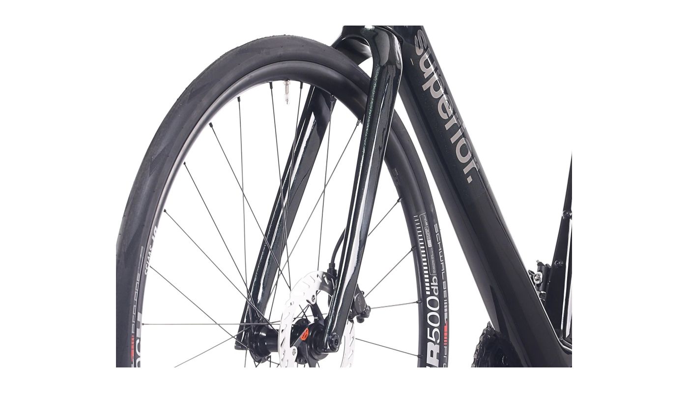 Superior XR 9.3 GF Gloss Emerald Black / Carbon 2026 - 5