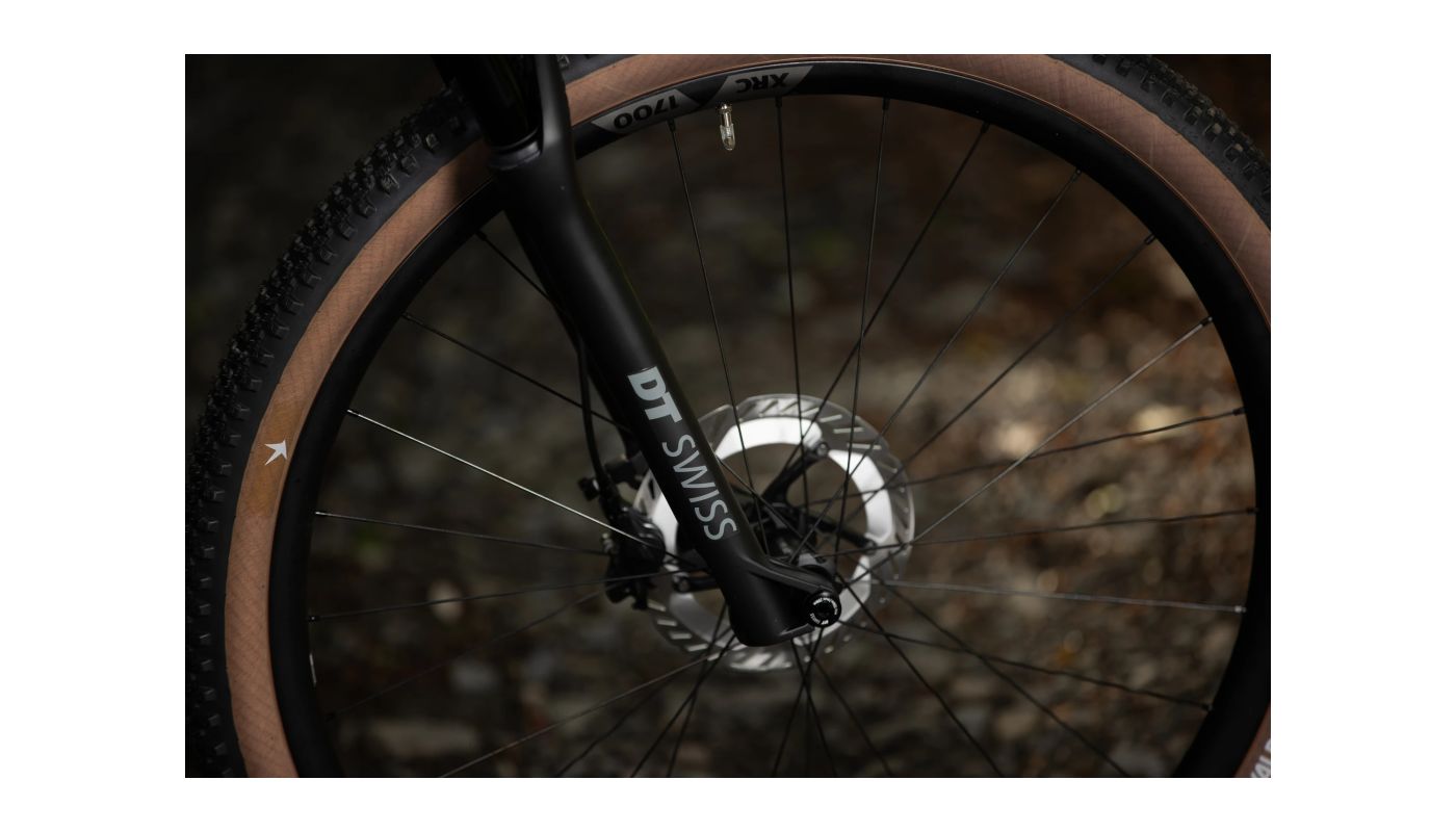 Superior XP 9.8 Matte Carbon / Dark Chrome 2026 - 4