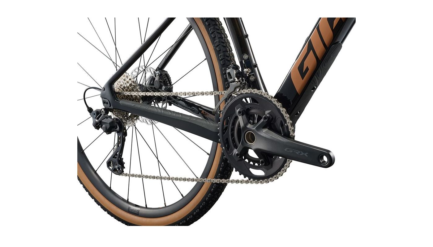 Giant Revolt Advanced 2 Carbon Smoke 2026 - 2