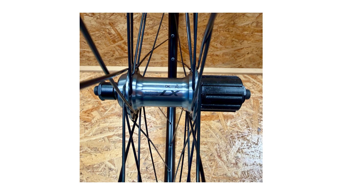 Zapletené kolo Mavic/Shimano zadní 28"/29" RU - 3