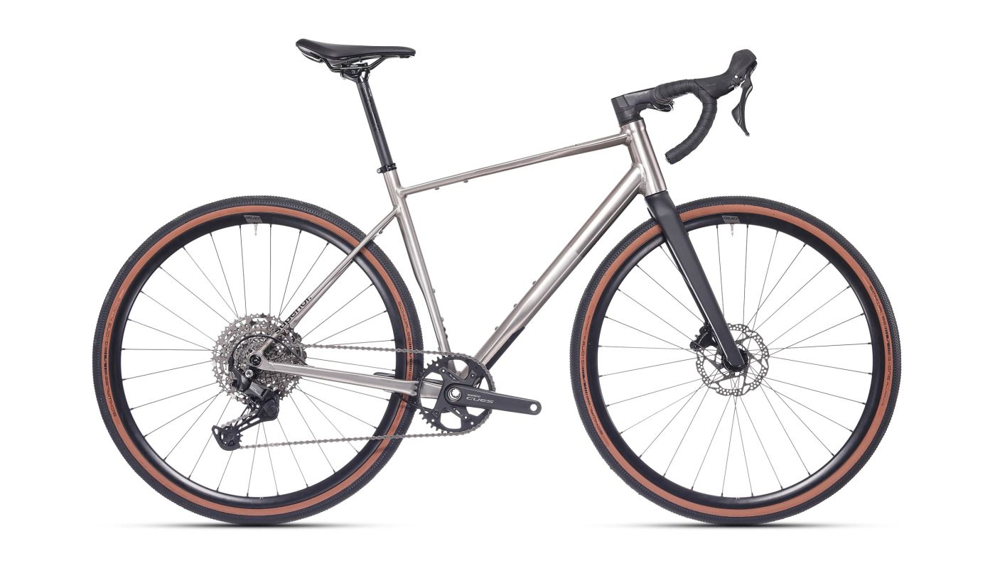 Superior XR 6.3 GR Brush Alu 2026 - 1