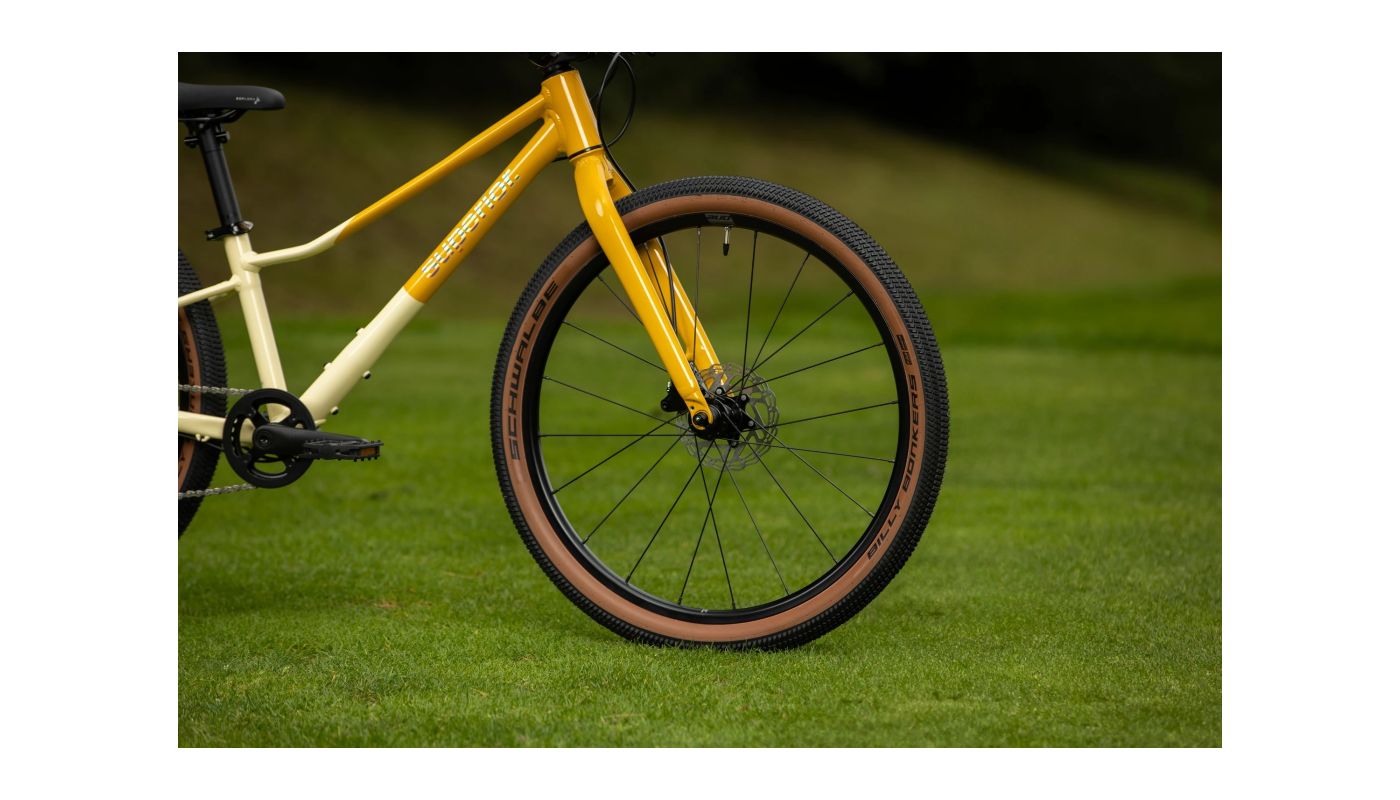 Superior F.L.Y. 24 Gloss Yellow 2026 - 3