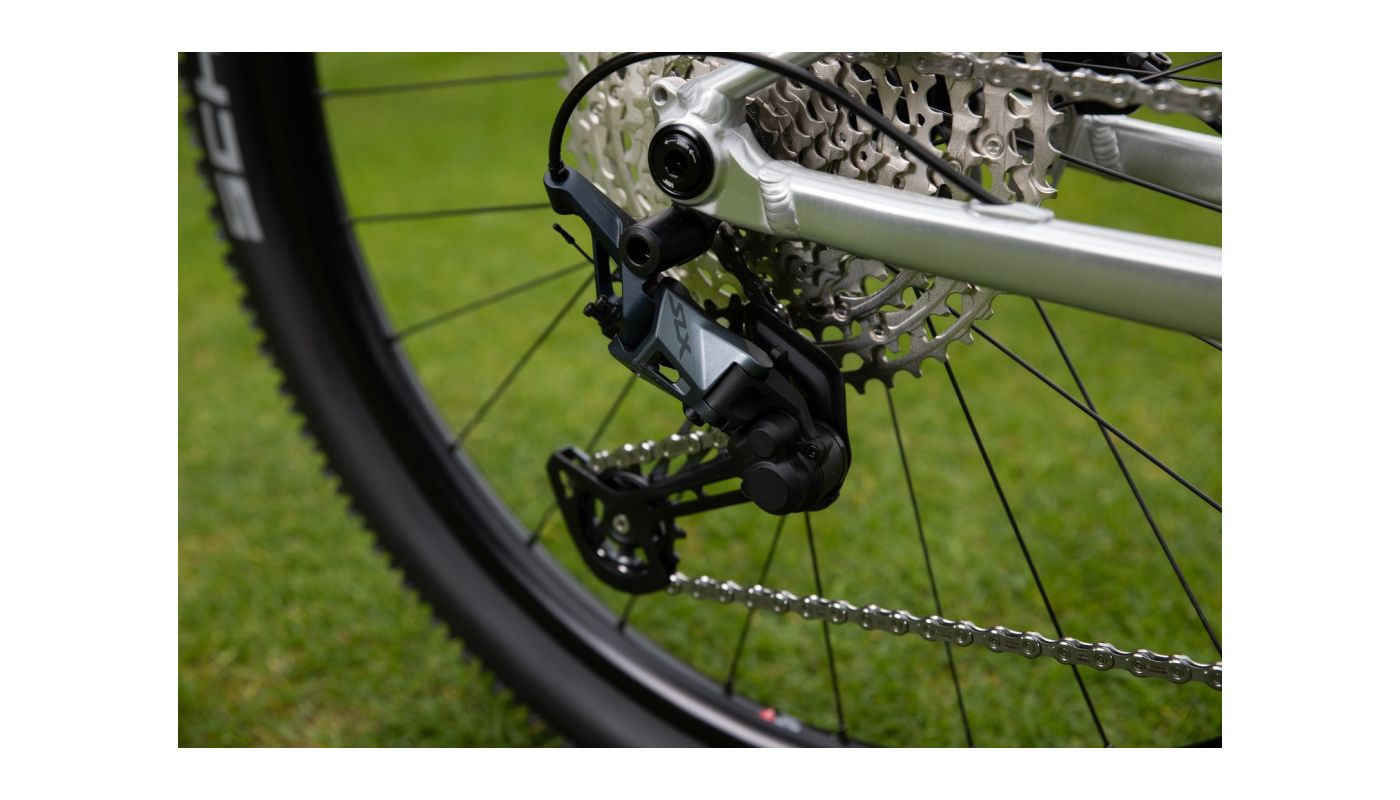 Superior TEAM 27.7 Gloss Brushed Alu / Red 2026 - 3