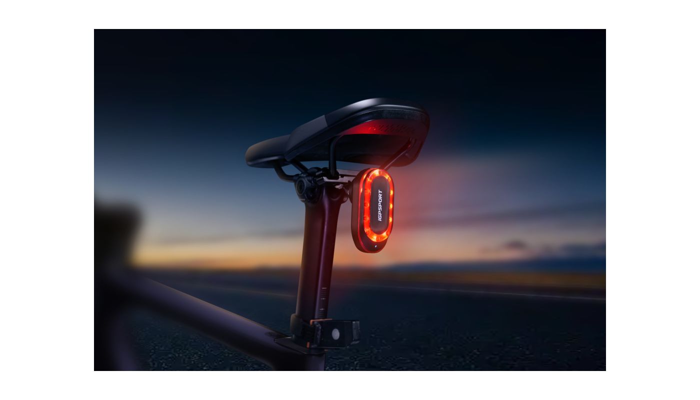 Zadní blikačka s radarem iGPSport SR Mini - 6