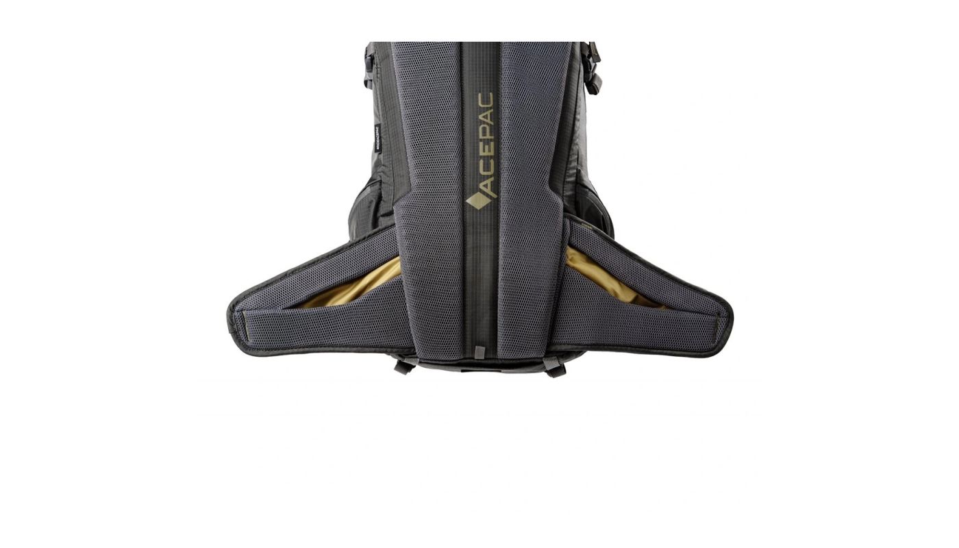 Batoh Acepac Flite 10 MKIII černá - 10
