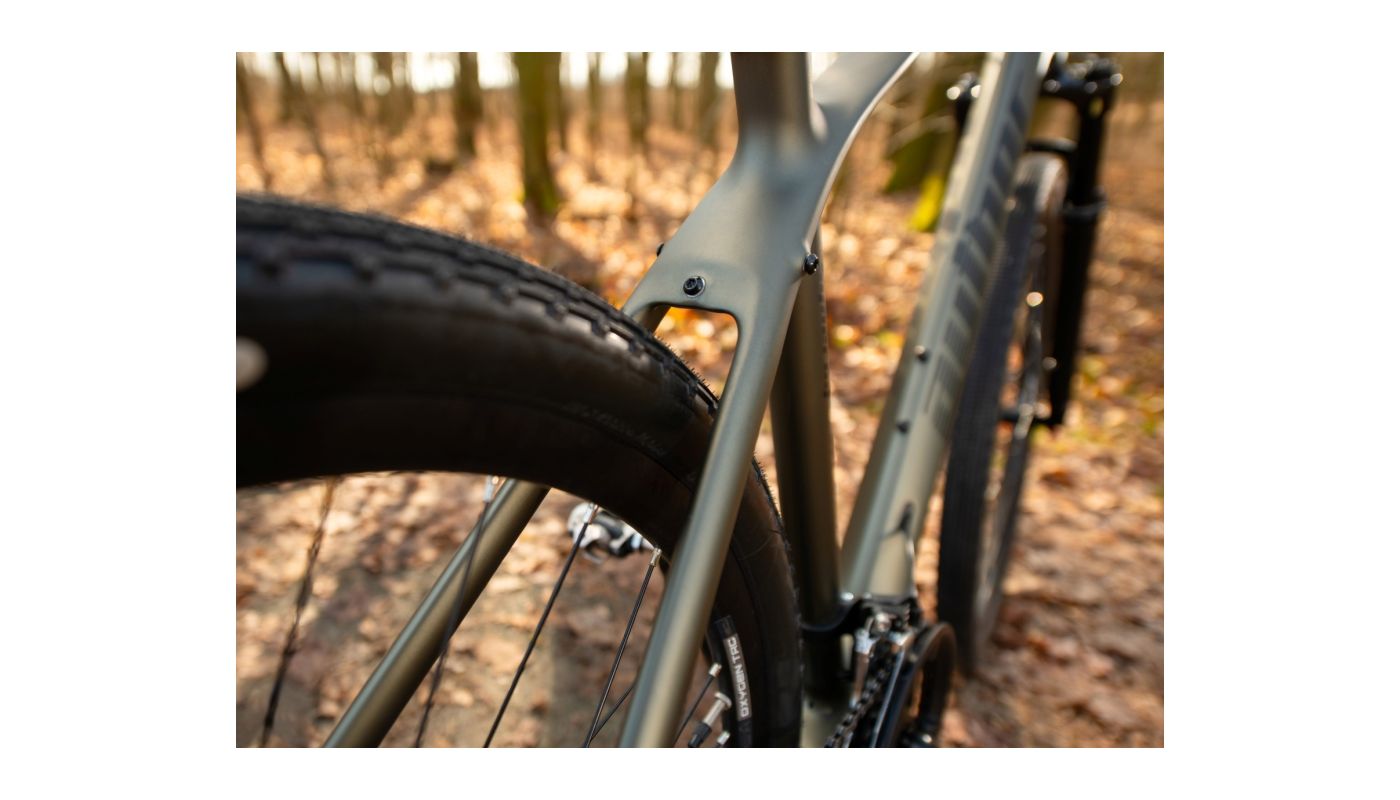 Author Synergy 2026 zelenozlatá-matná/černá - 5