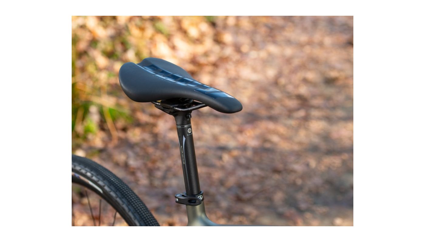 Author Synergy 2026 zelenozlatá-matná/černá - 9