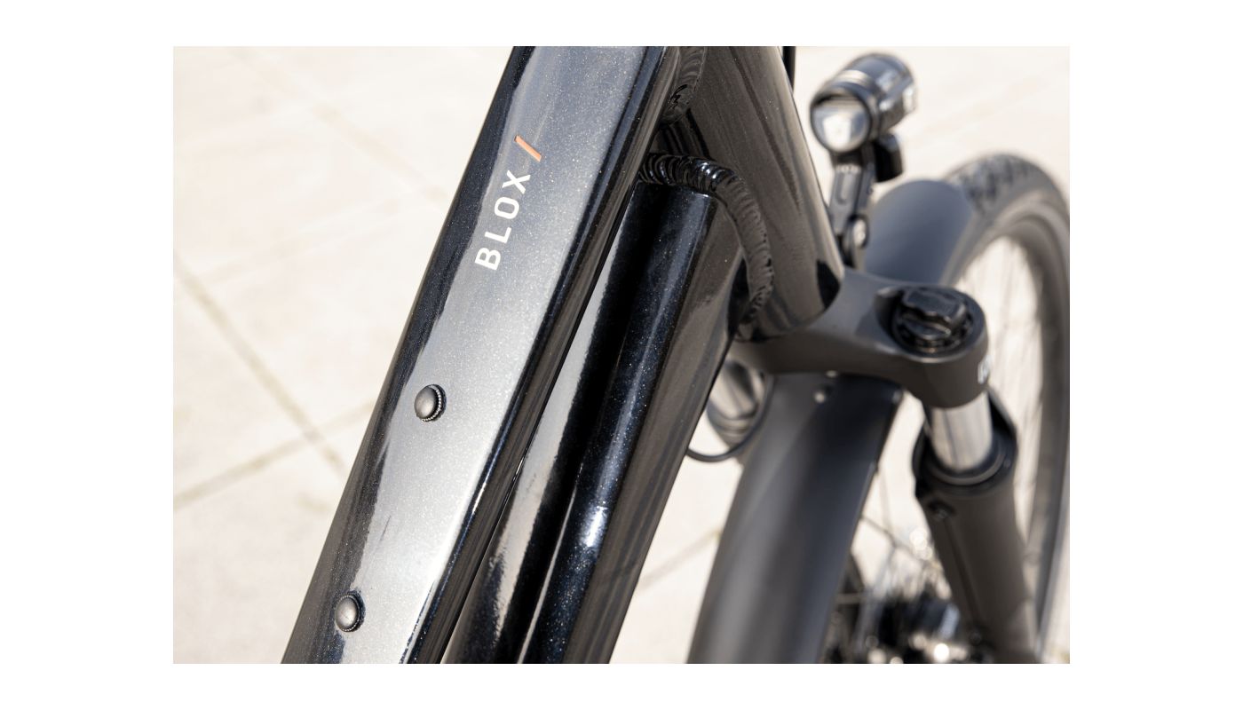 Superior BLOX 6.7 T MS Gloss Metallic Black 2026 - 4