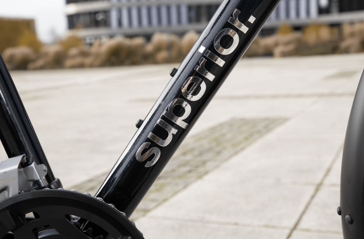 Superior BLOX 6.7 T Gloss Metallic Black 2026 - 4