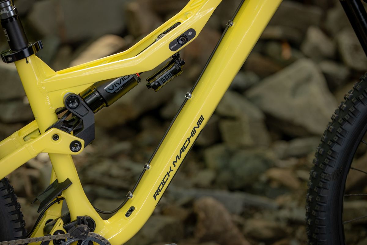 Rock Machine Whizz FS II 90 AXS Panama Yellow S-M 2025 - 3
