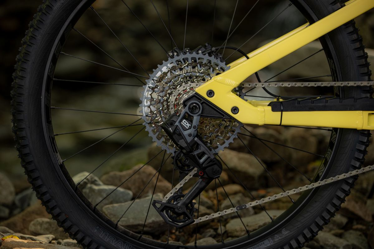 Rock Machine Whizz FS II 90 AXS Panama Yellow S-M 2025 - 5