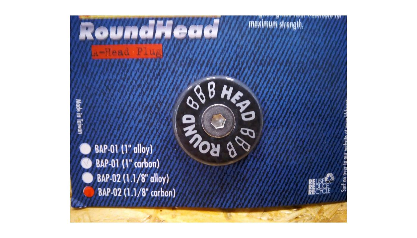 Zátka BBB - BAP-02 Roundheat Carbon lesk. - 1 Zátka BBB - BAP-02 Roundheat Carbon lesk. - 1