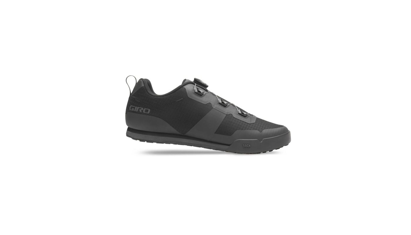 GIRO Tracker Black - 1